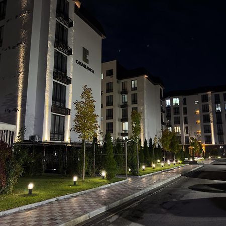 Casablanca Apart Hotel Bisjkek Eksteriør billede