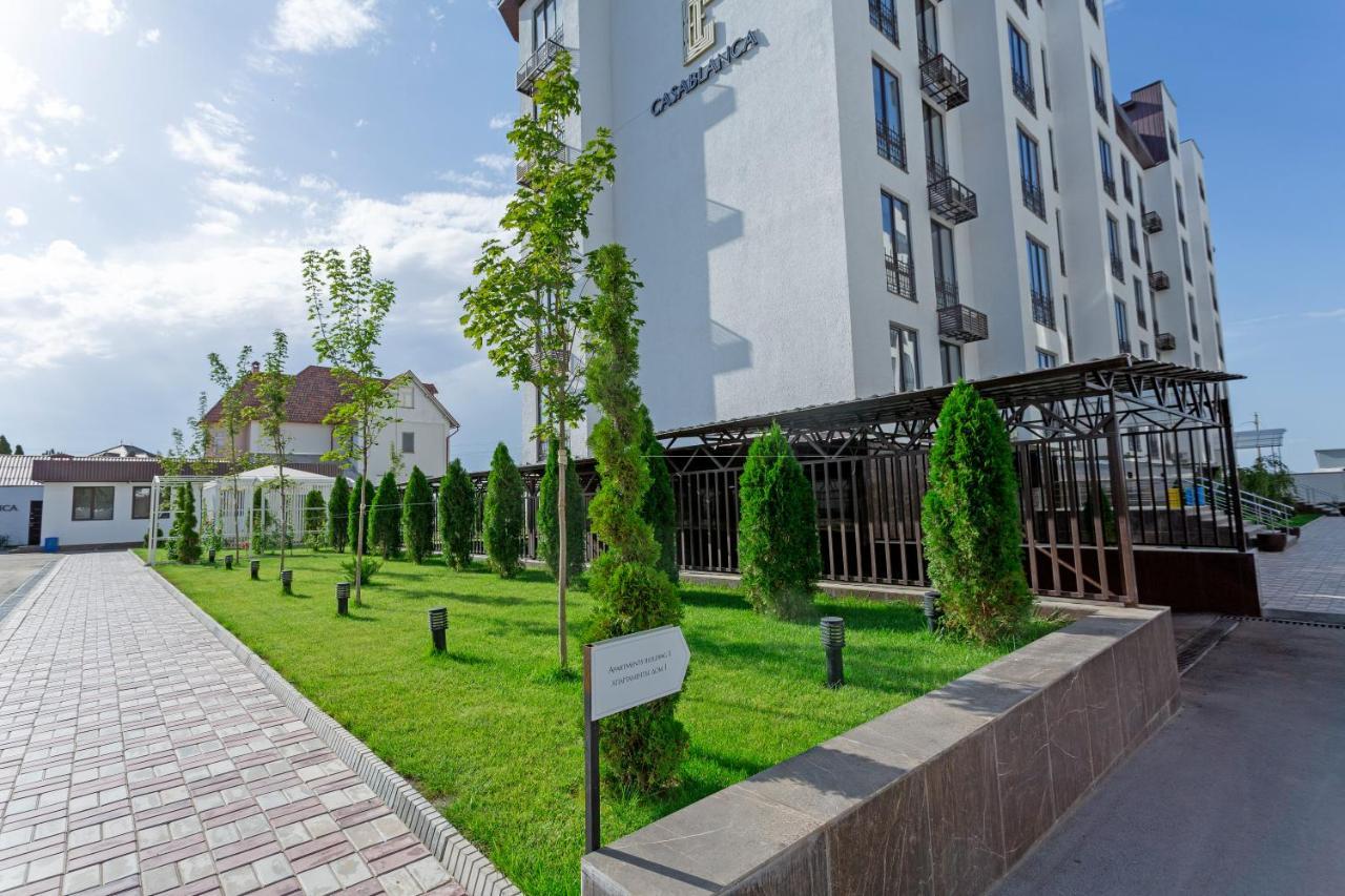 Casablanca Apart Hotel Bisjkek Eksteriør billede