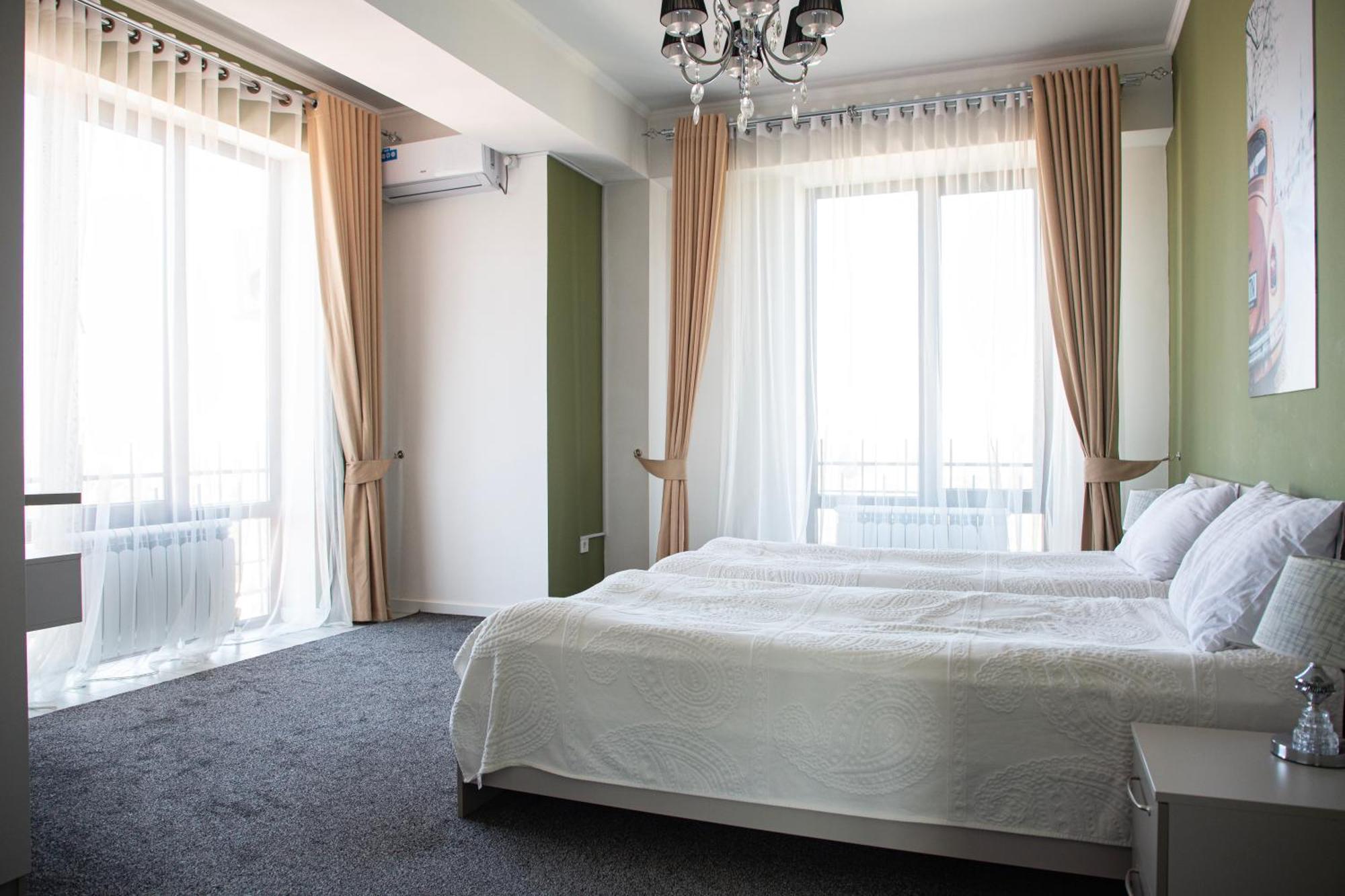Casablanca Apart Hotel Bisjkek Eksteriør billede